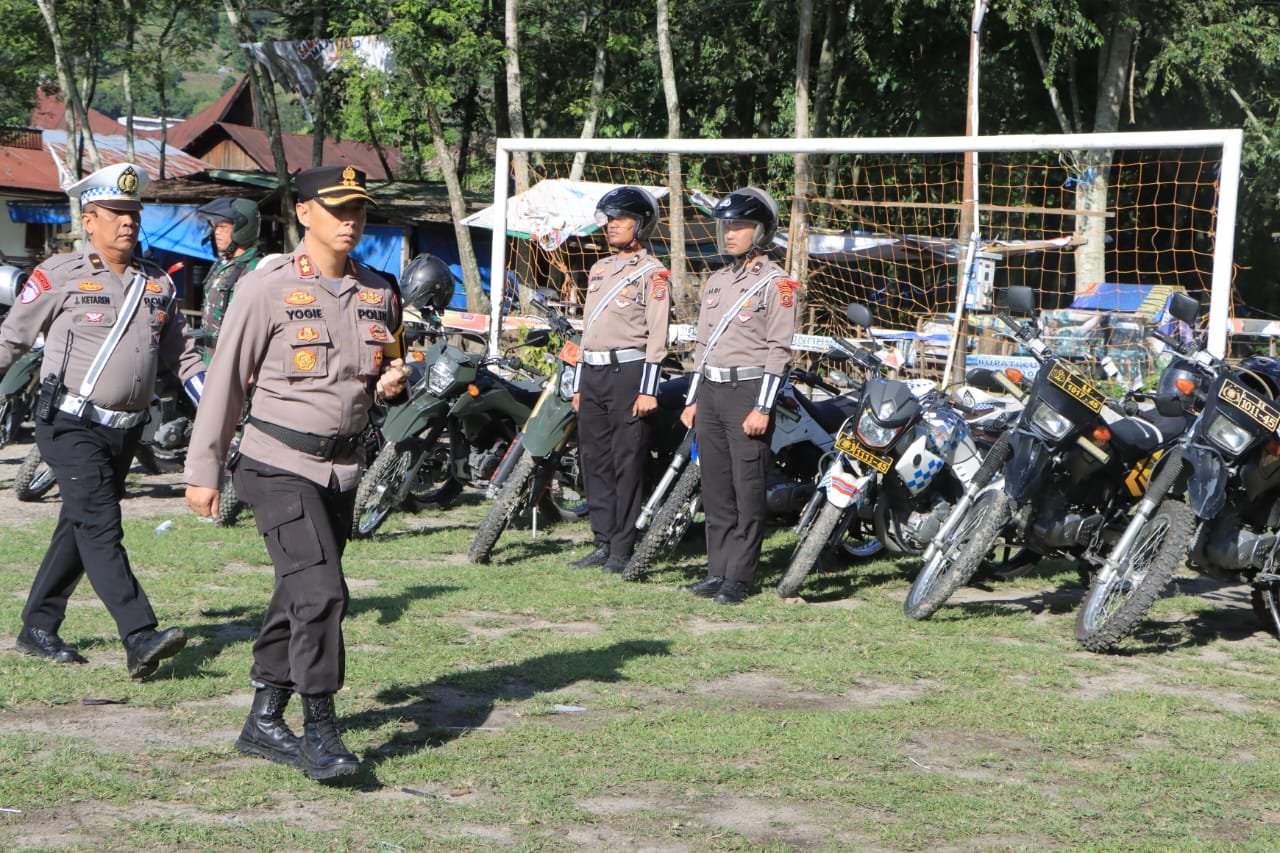 Amankan NATARU, Kapolres Samosir Cek Kesiapan Pasukan Operasi Lilin Toba 2024