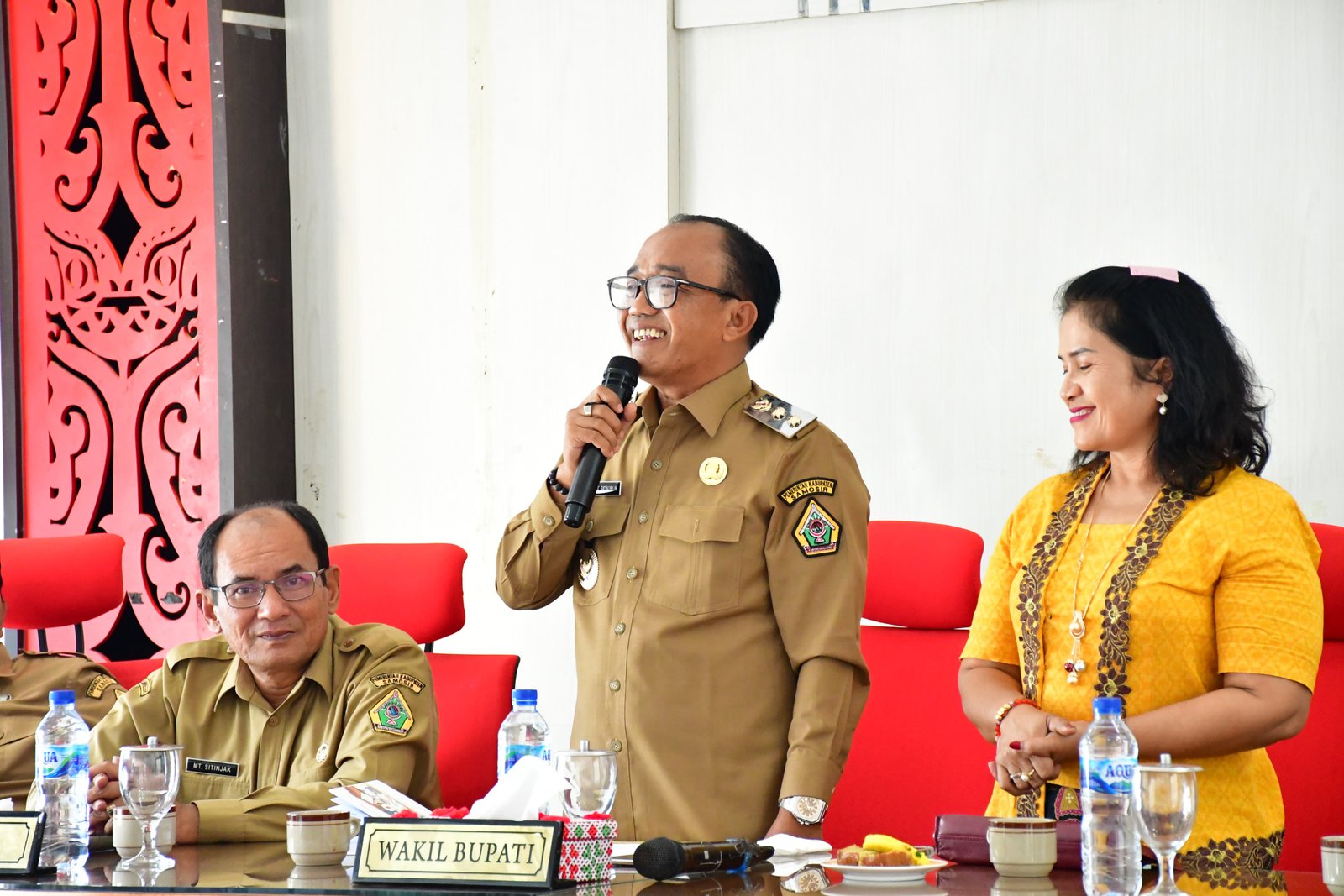Hari Pertama Kerja, Wabup Ariston Tua Sidauruk Silaturahmi Dengan Pejabat Lingkup Pemkab Samosir