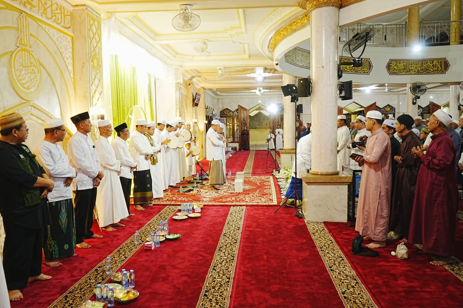 Pemkab. Kotabaru Hadiri Peringatan Maulid Nabi Muhammad SAW 1448 Hijriah